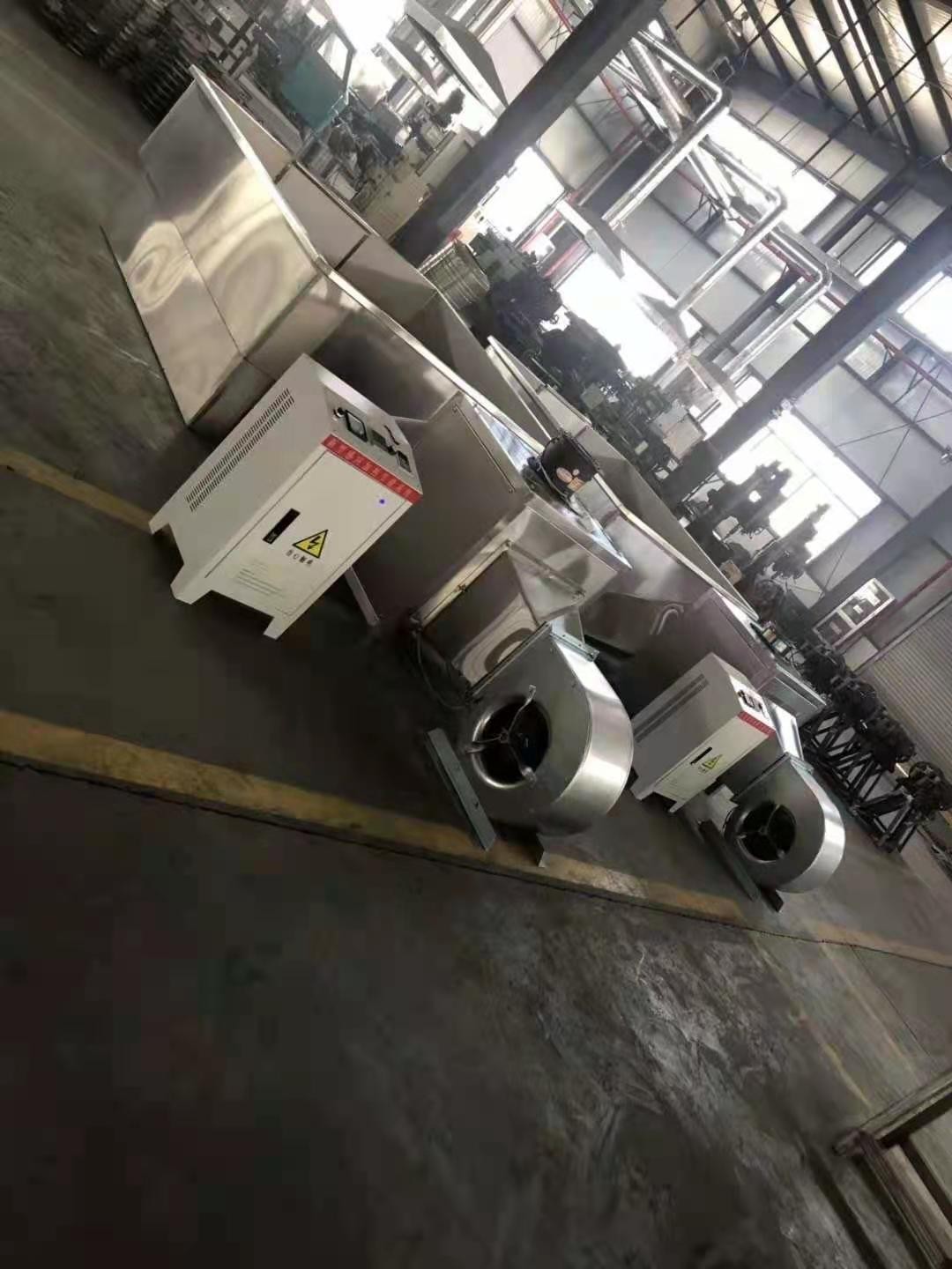 熱風(fēng)烘干行業(yè)用電磁加熱器節(jié)能環(huán)保